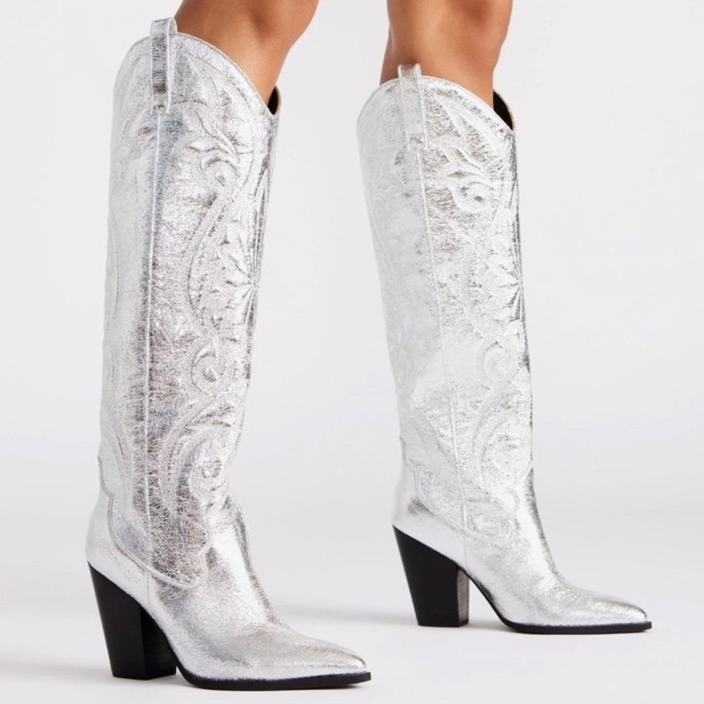 Steve Madden Lasso Silver Embossed Women's Cowboy Boots - Picture 4 of 9